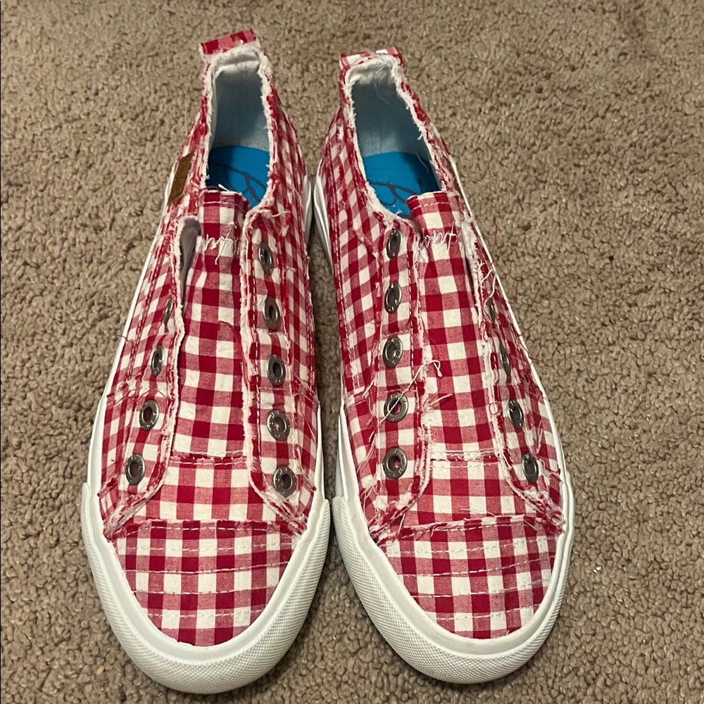 Womens Red Checkered Slip-On Shoes
